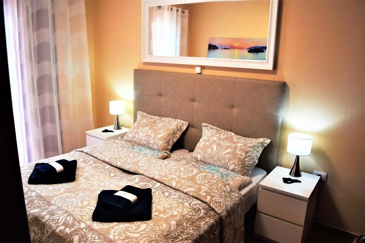 Victoria Family Apartman Tenerife Costa Del Silencio 0*,  Spanien