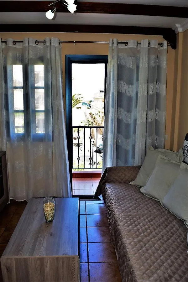 Lägenhet Victoria Family Apartman Tenerife Costa Del Silencio Spanien